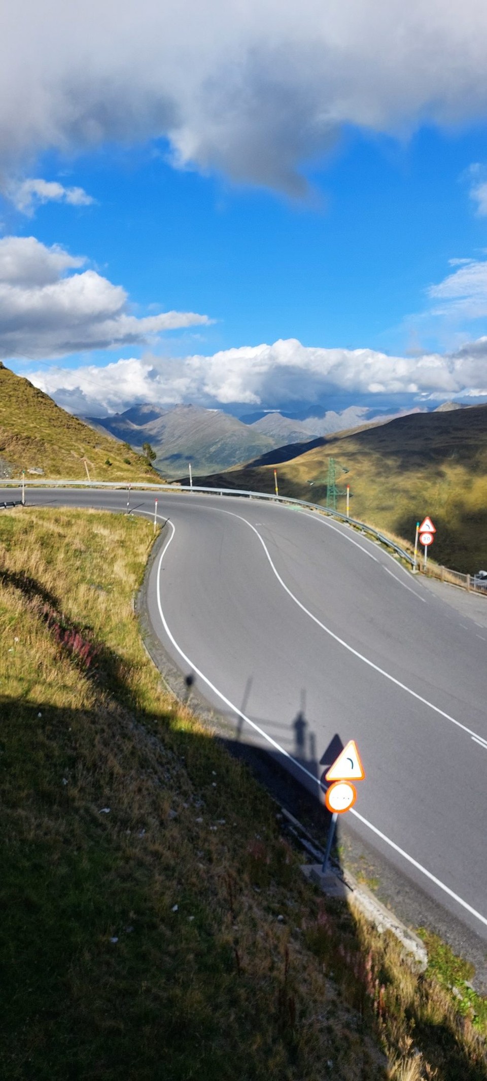 Andorra - Andorra la Vella - Blick zurück nach Frankreich