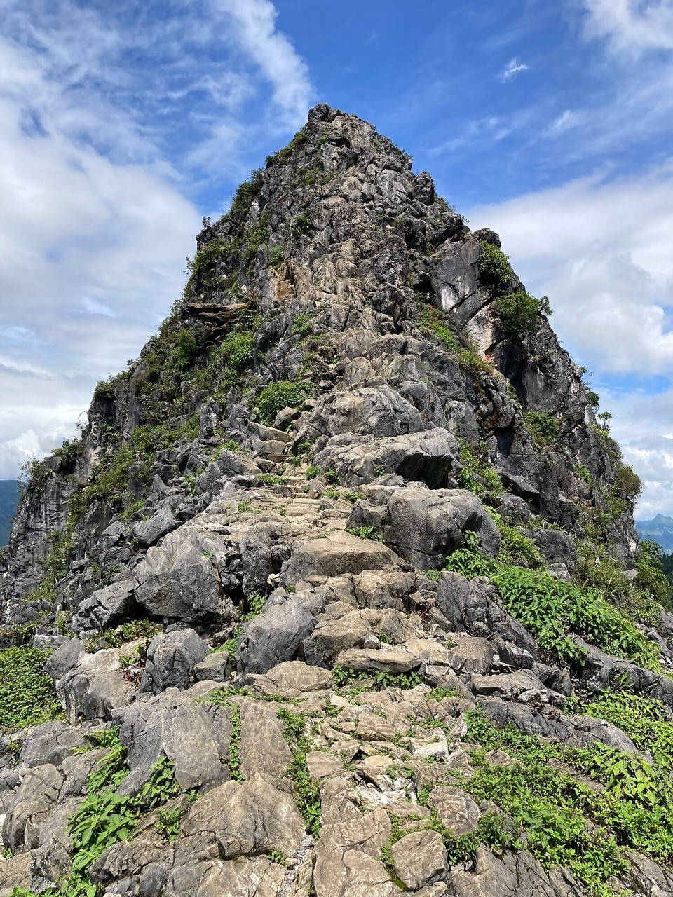 Vietnam - Meo Vac - Tschüss Hügel 🙋🏻‍♀️
