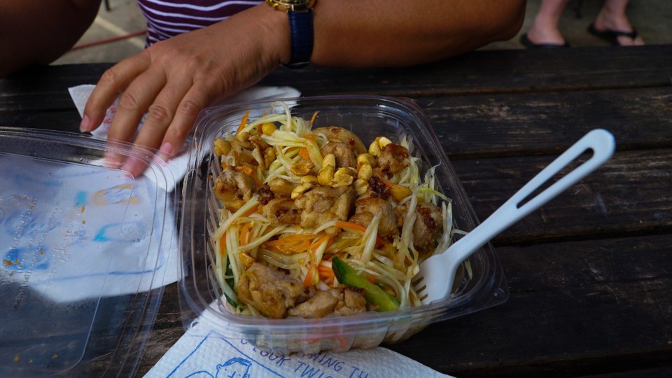 USA - Hilo - Thai-Papaya-Salat