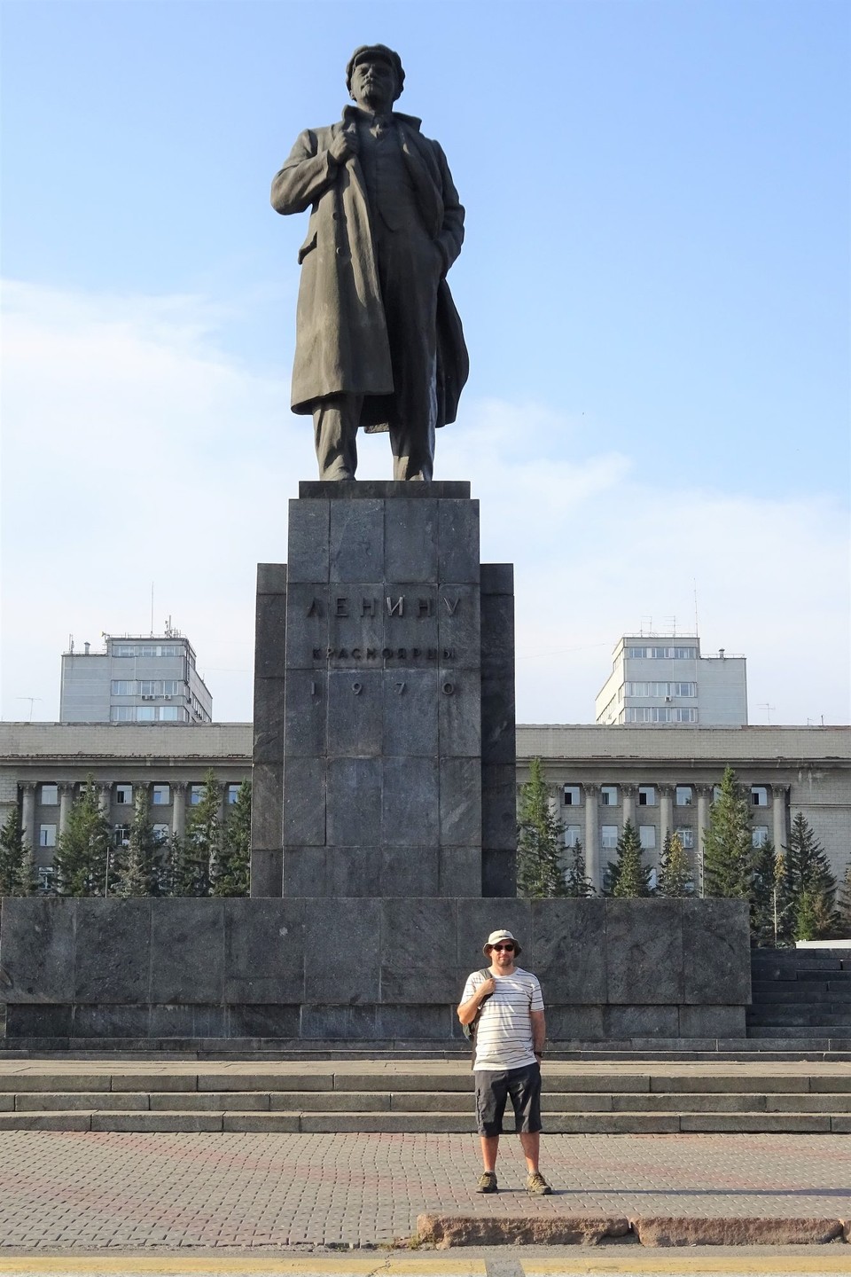 Russia - Tomsk - Luke and Lenin - Krasnoyarsk