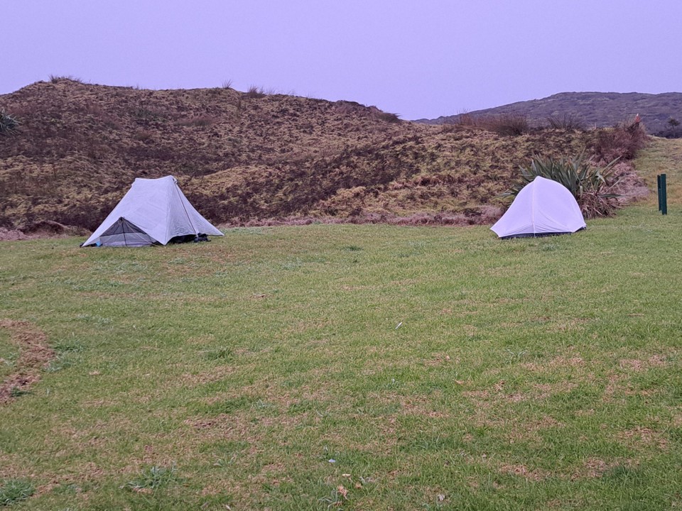 Neuseeland - Kahokawa Beach - Erste Camping Station 
