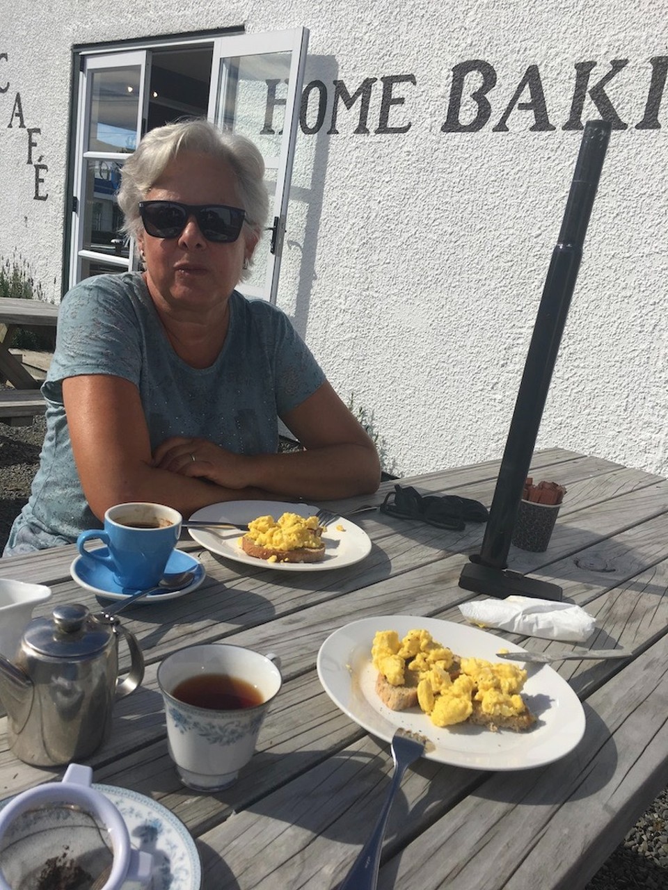 Neuseeland - Taupo - Frühstück auf der Strecke