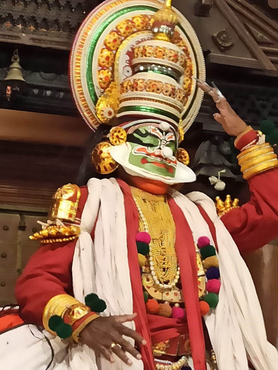 Indien - Kochi - KICHAKA:KATTI = Antihero, evil character