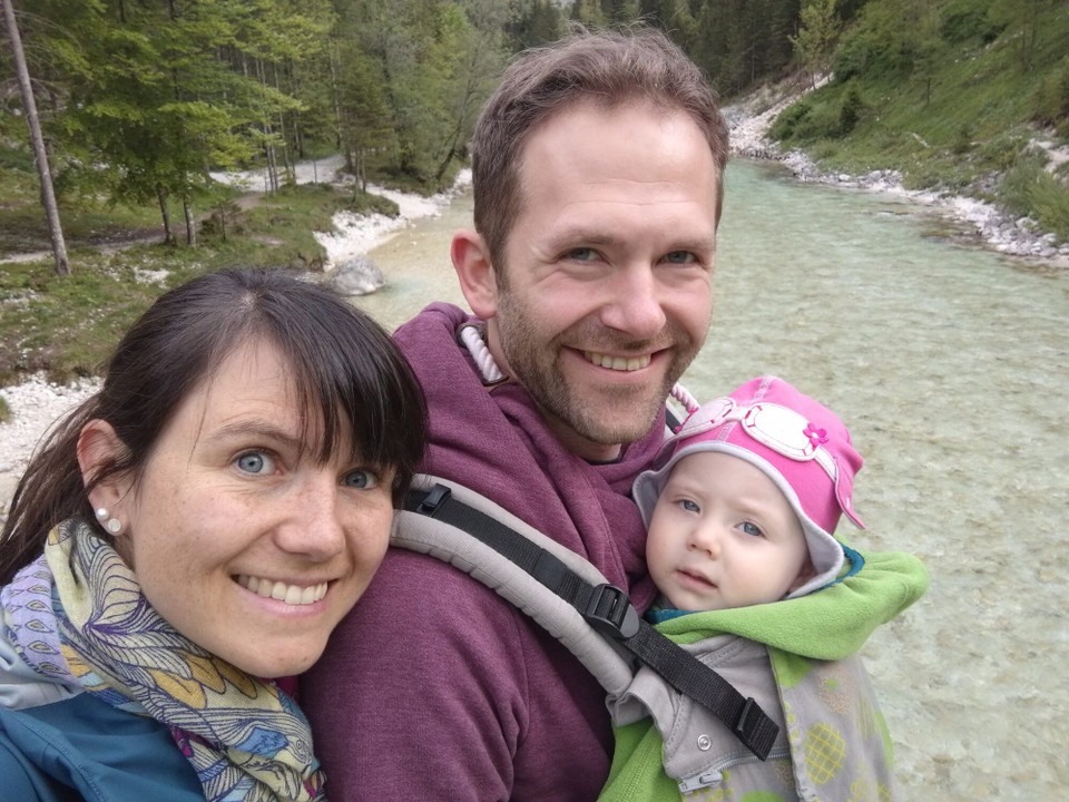 Slowenien - Bovec - Die Mückis sind glücklich!
Ja, Lelia eigentlich auch - in die Kamera Lächeln üben wir nochmal. ;-)