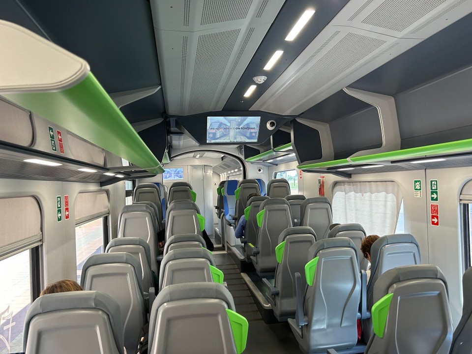 Italien - Cagliari - Zug in die Stadt 