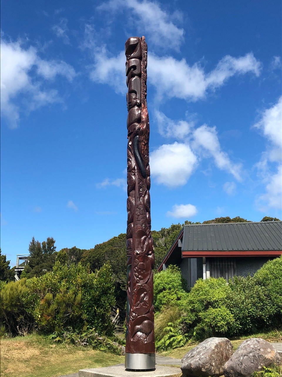 Neuseeland - Taranaki - Maori Denkmal