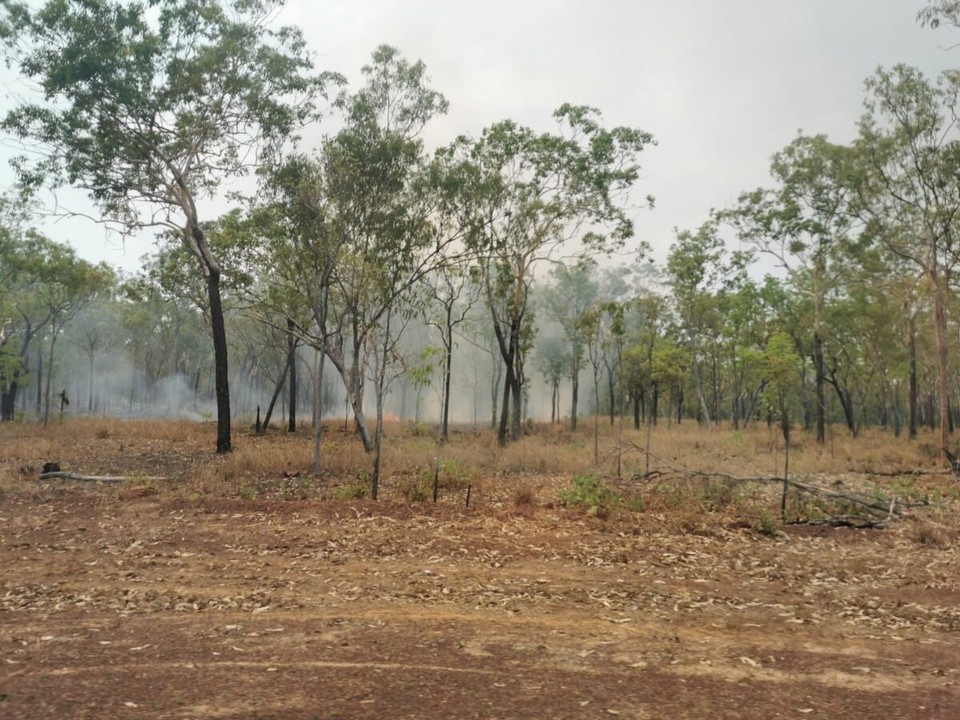 Australien - Jabiru - Bushfire ganz noch