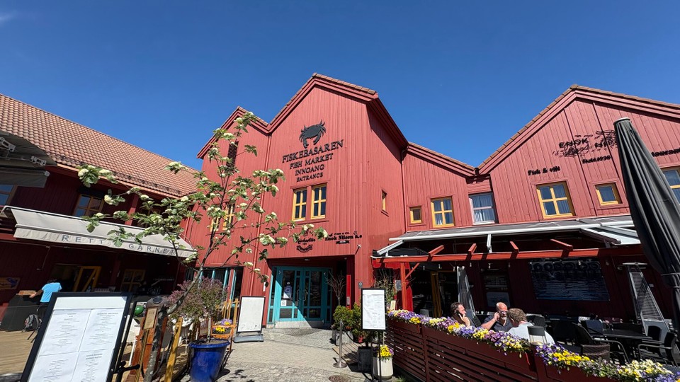 Dänemark - Oksbøl - Fischhalle in Kristiansand 