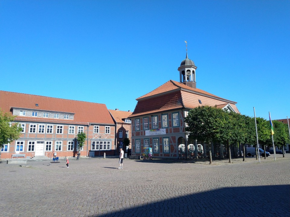Deutschland - Boizenburg/Elbe - Mein heutiger Übernachtungsort ist Boizenburg. Zum ersten Mal habe ich ein Hotel in Mecklenburg-Vorpommern.