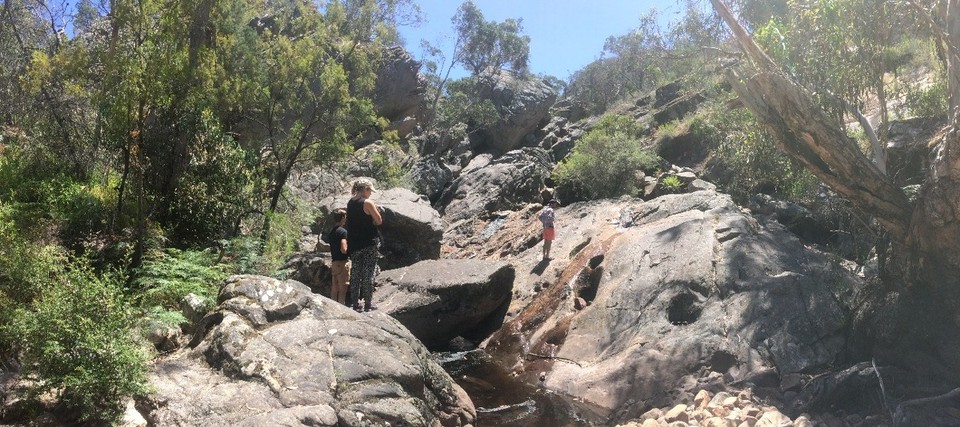 Australia - Big Desert - Close to the shelter is a small water fall.