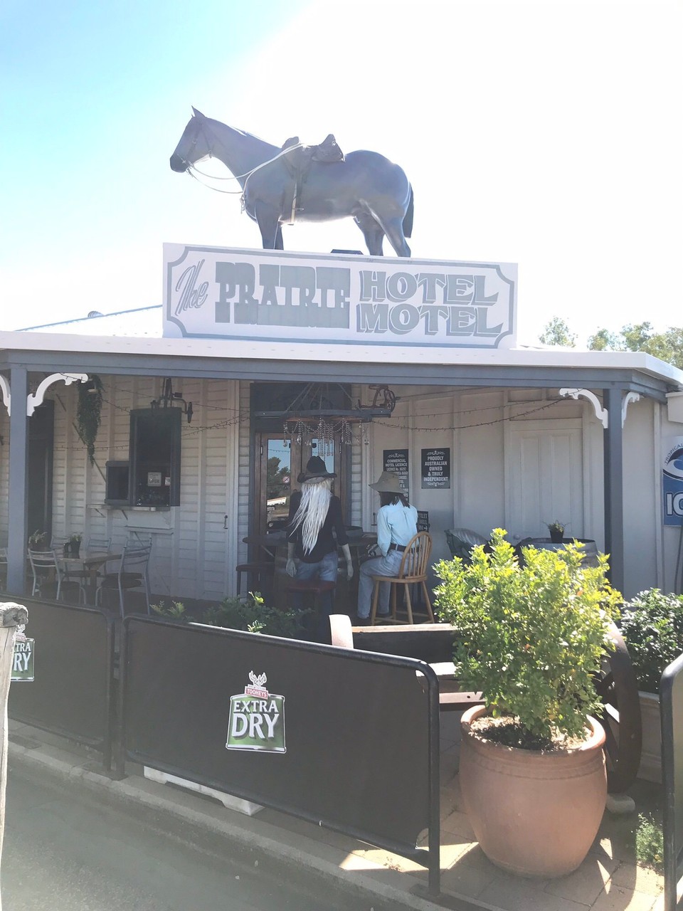 Australia - Toll - What a great pub stop