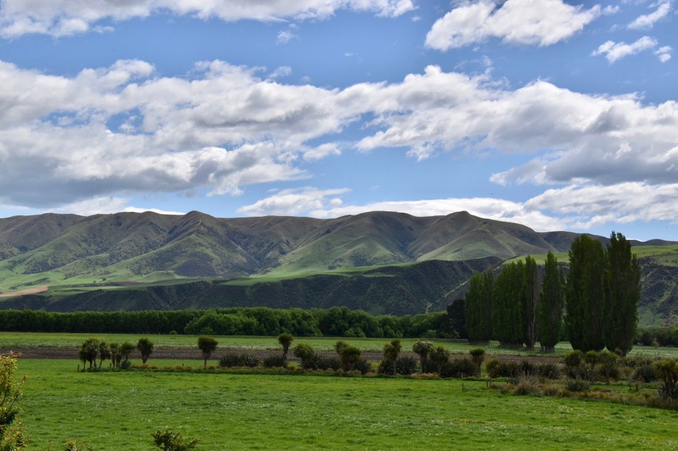 Neuseeland - Twizel - Auf dem Weg Richtung Norden bei schönem Wetter und toller Landschaft.