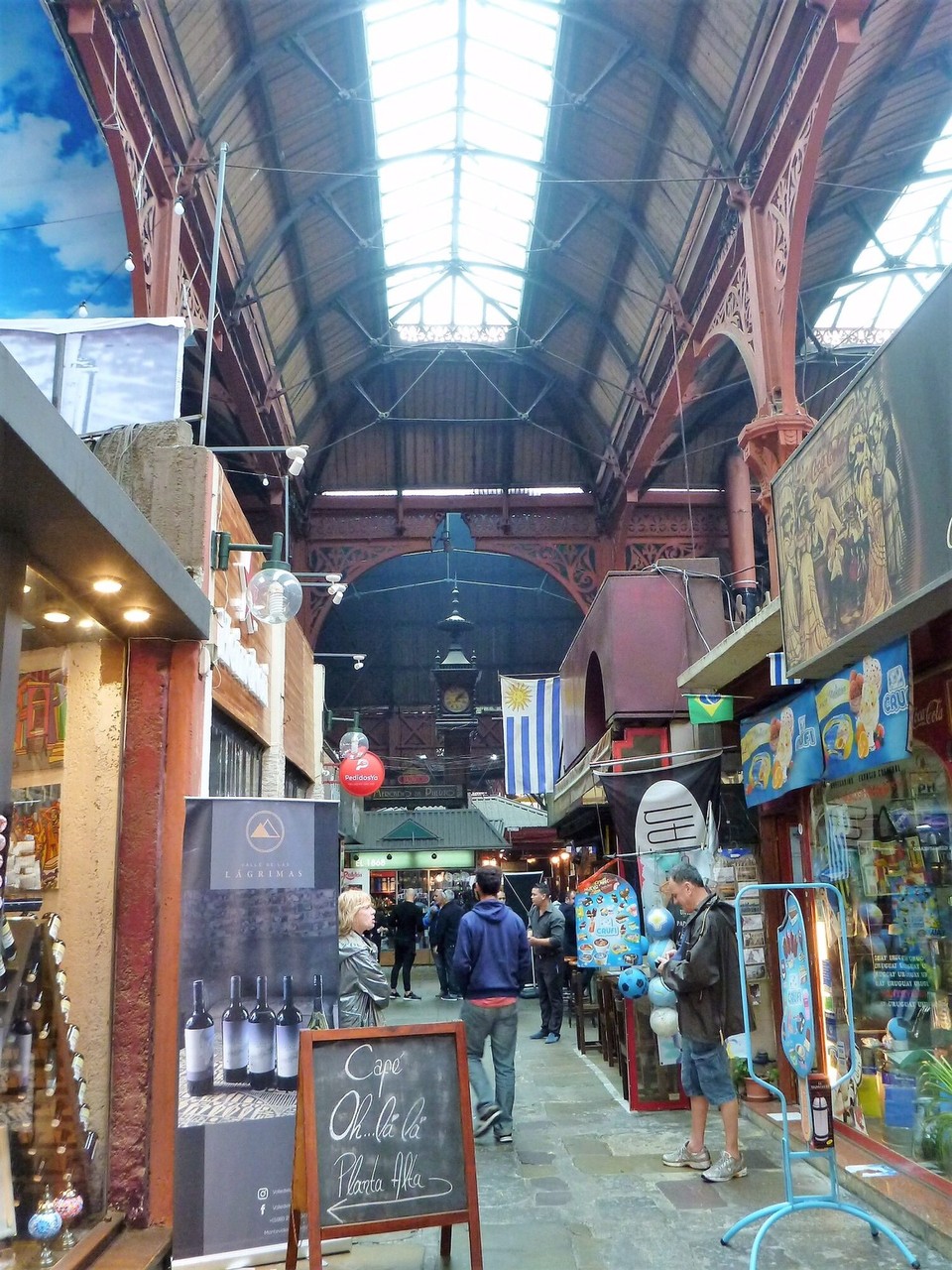 Uruguay - Montevideo - Mercado del Puerto