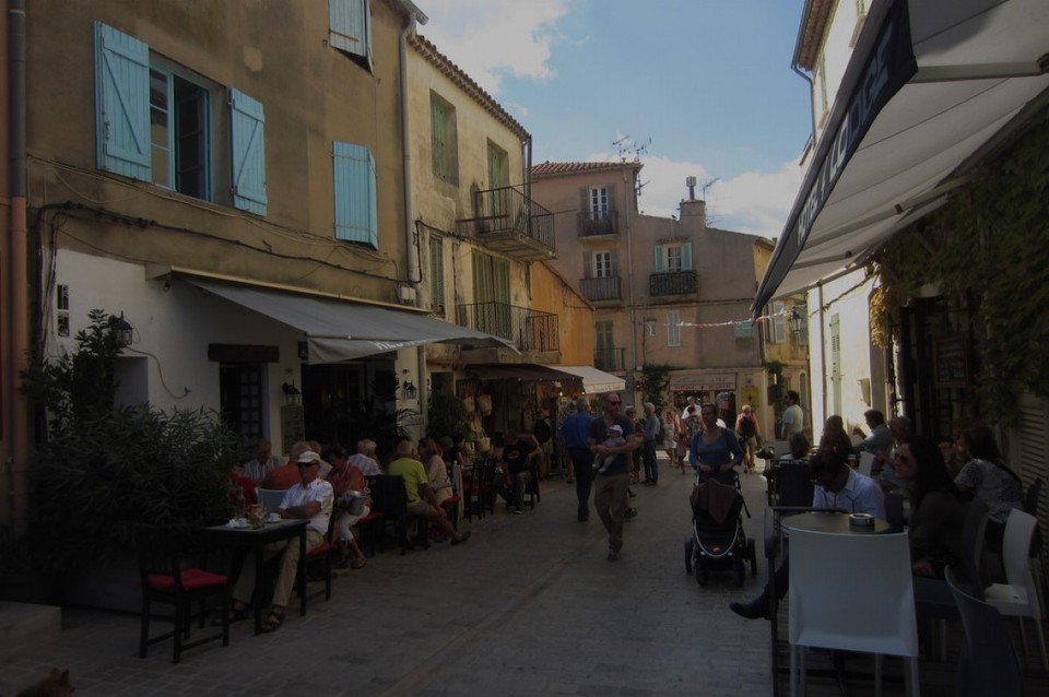 Frankreich - Saint-Tropez - Lokale auf dem Berg 