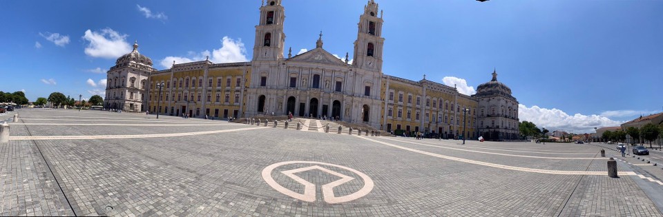 Portugal - Mafra - Convent und Palácio Nacional de Mafra