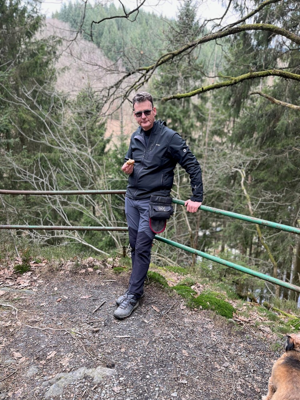 Deutschland - Monschau - Kleines Mäuschen zur Stärkung .... 