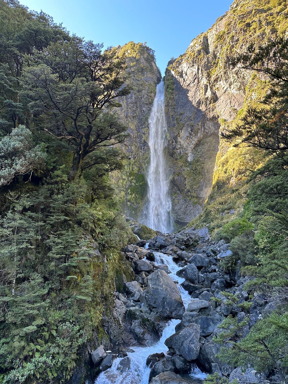 Neuseeland - Arthur’s Pass - 143m devils waterfall 