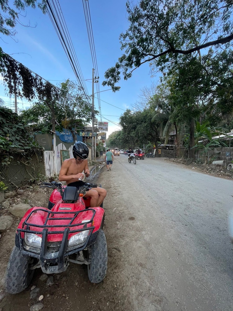 Costa Rica -  - Quadtour und die Strassen Santa Teresas