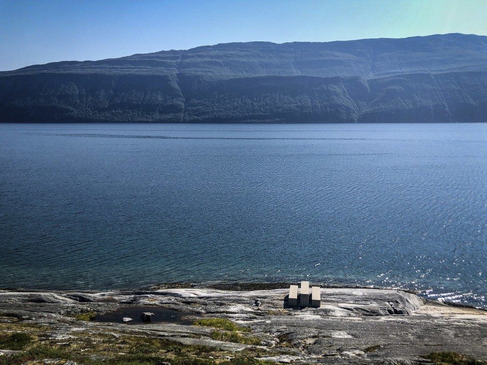 Norwegen - Grønligrotta - Am Rastplatz Hellåga