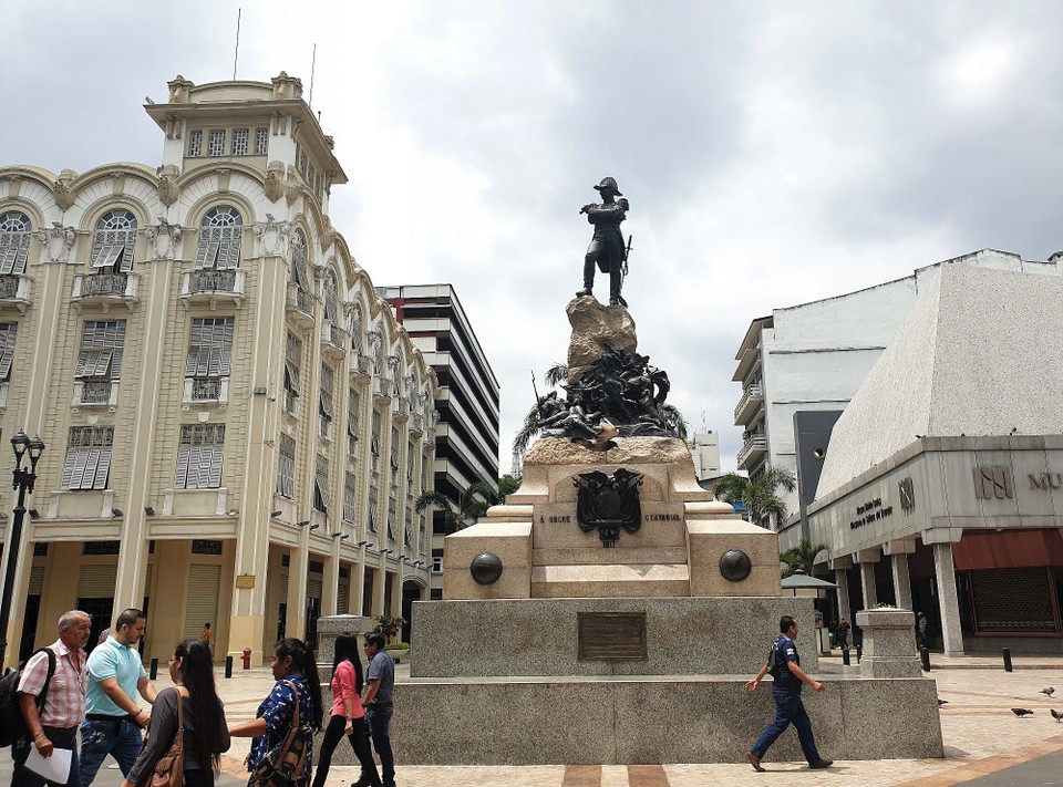 Ecuador - Guayaquil - Independence monument with Bolivar