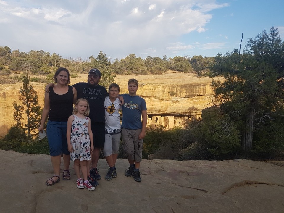 USA - Mesa Verde - Das Spruce Tree House ( war leider gesperrt)
