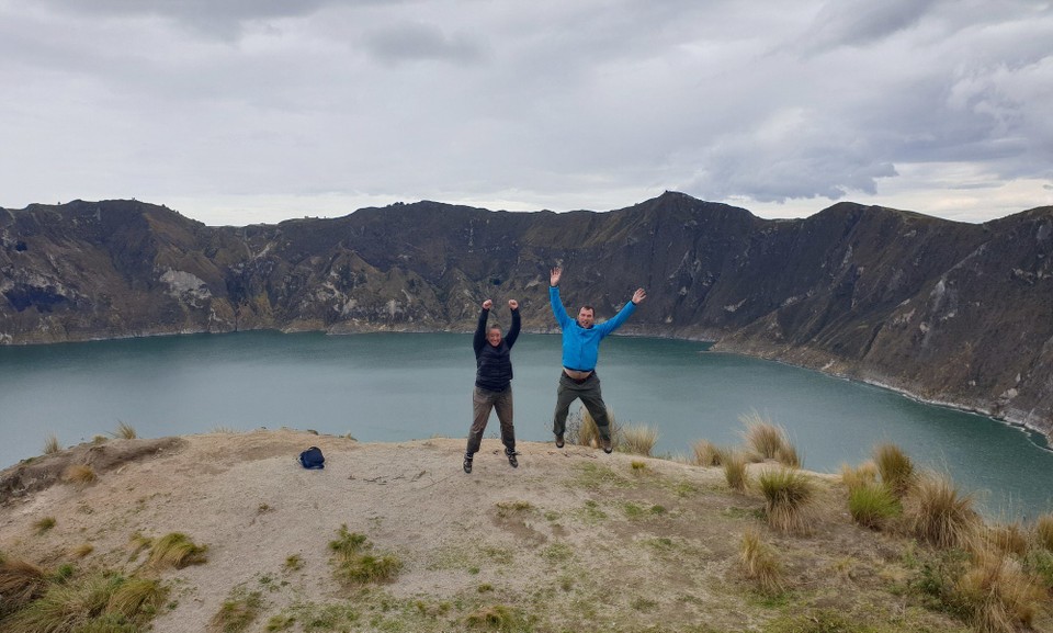 Ecuador - Quilotoa Lake - Stupid jumpy photo