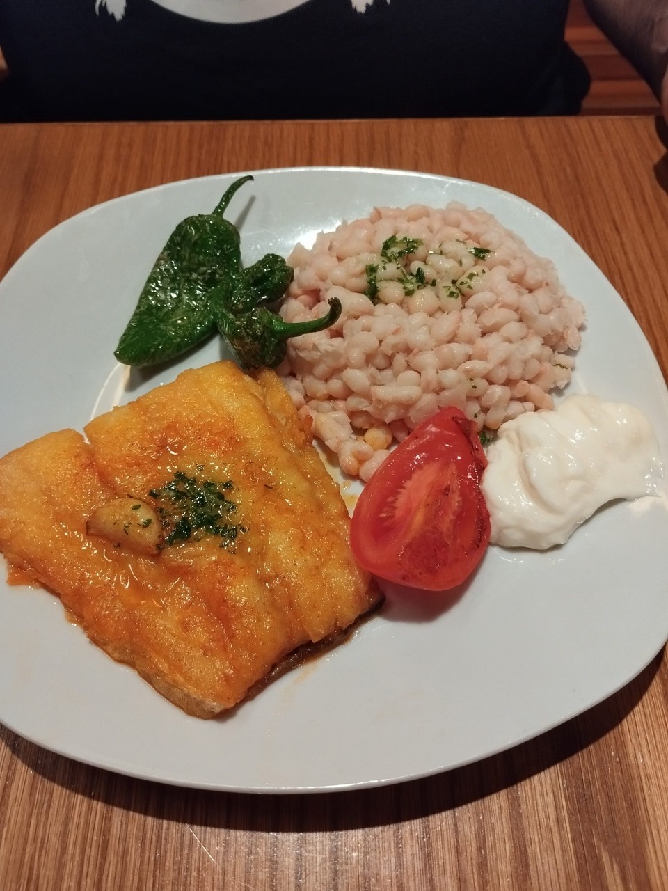 Spanien - Barcelona - .....und Kabeljau mit kleinen weißen Bohnen 😋😋😋