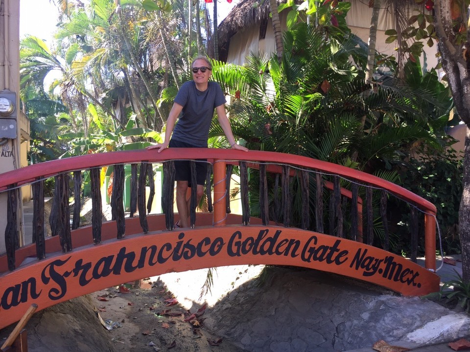 Mexiko - San Pancho - Auch das mexikanische San Francisco hat eine Golden Gate Bridge - wenn auch mit kleinem Rechtschreibfehler:)