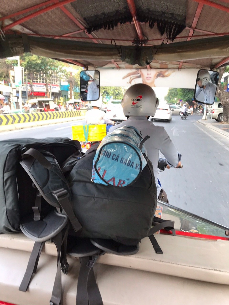 Cambodia - Kampot - Poor lost tuktuk driver...