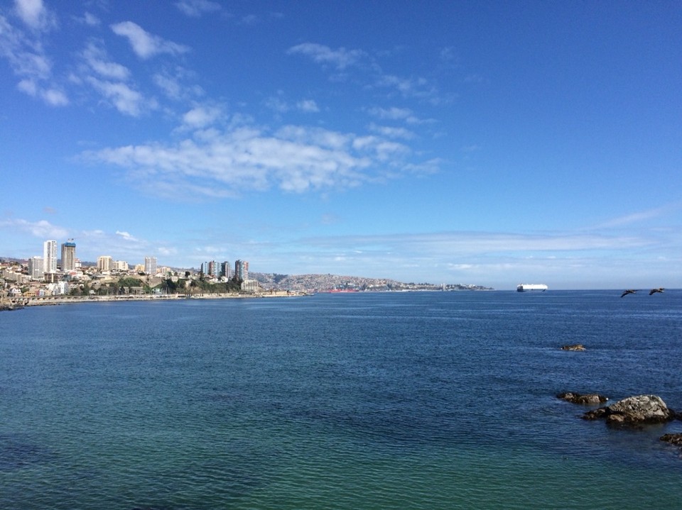 Chile - Valparaiso - Blick von Viña del Mar südwärts nach Valparaiso