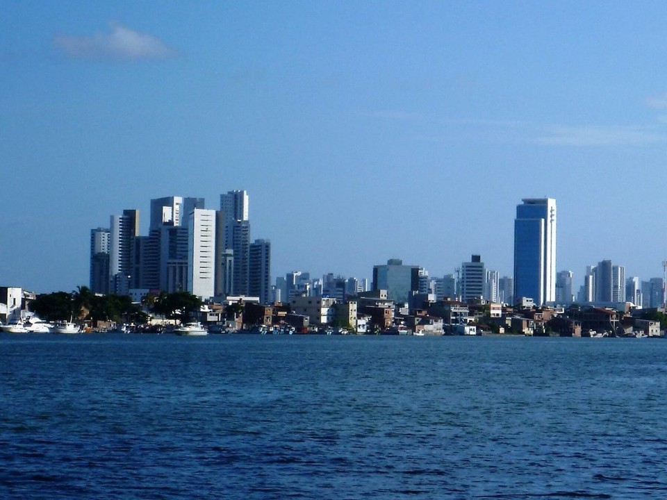 Brasilien - Recife - Reichtum und Armut nebeneinander und miteinander 