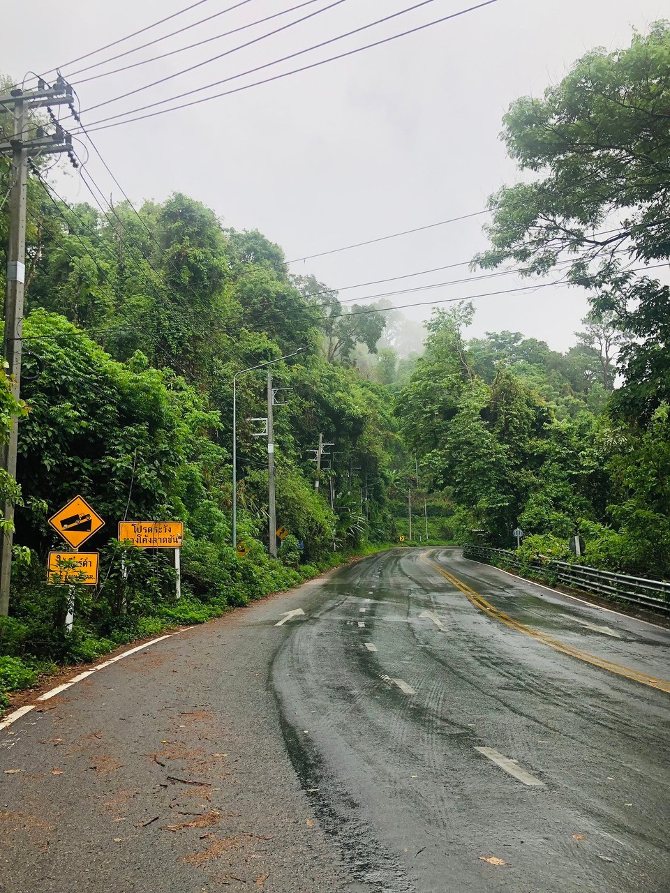 Thailand - Chiang Mai - Es wird immer nebliger und nasser