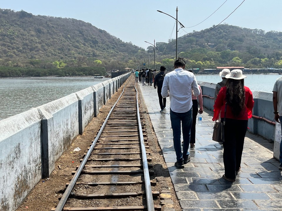 Indien - Mumbai - Ankunft auf Elefanta Island