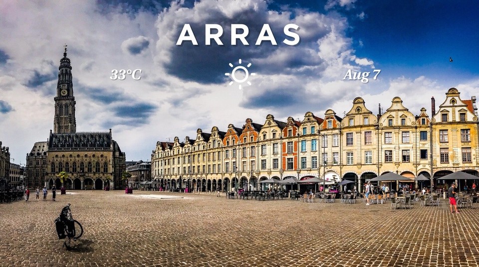 France - Arras - Im Gegensatz zu Saint-Omer ist Arras ein Wiederaufbau. Nach der Zerstörung im ersten Weltkrieg hat man die Stadt nach historischen Plänen rekonstruiert. Aber eh auch schön.