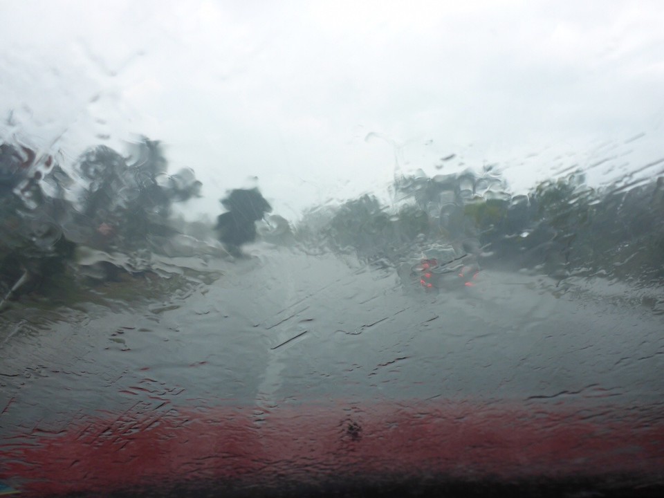 Malaysia - Langkawi - Dann im Taxi der große Monsunregen
