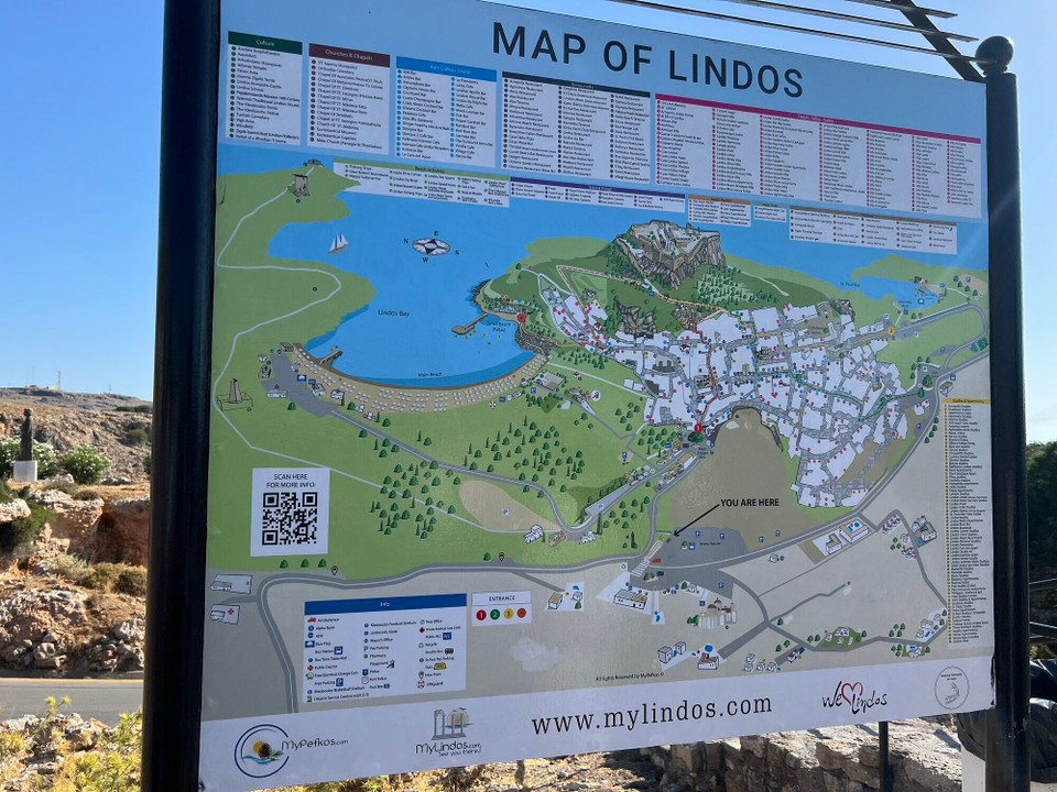 Griechenland - Lindos - Ein Plan von Lindos, aber eigentlich kann man sich da nicht verlaufen. Einfach durch die schmalen Gassen spazieren und sehen, wohin einen der Weg führt.