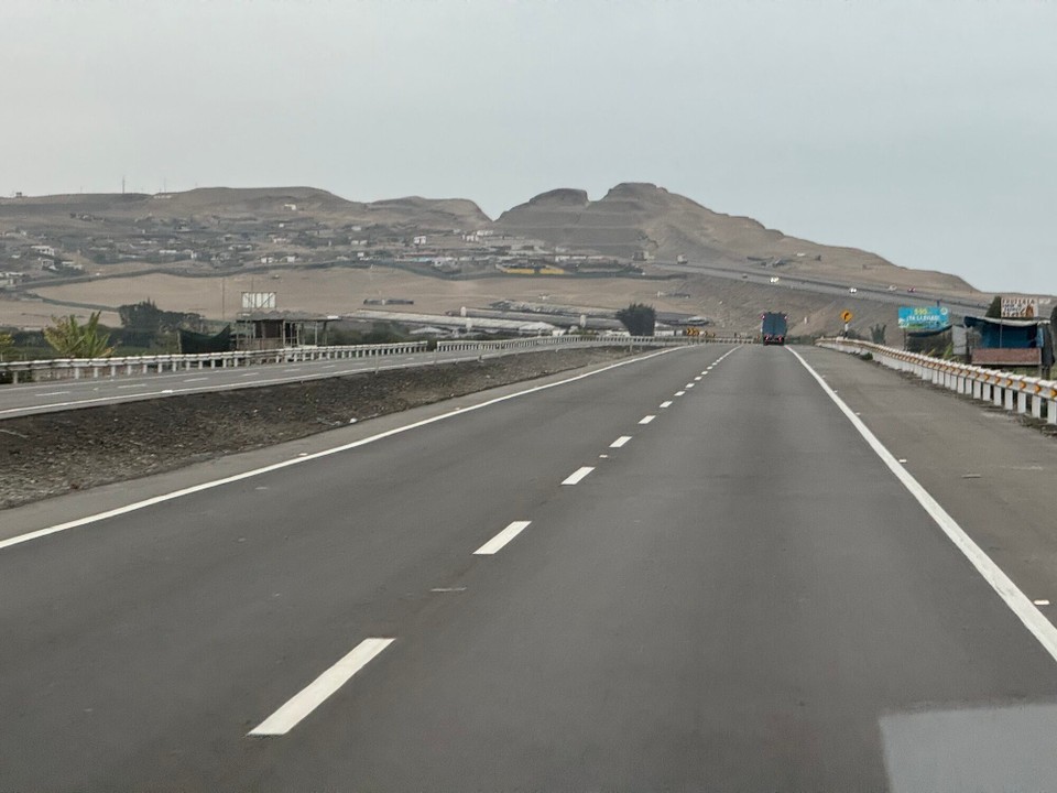 Peru - Huacachina - Panamerikana