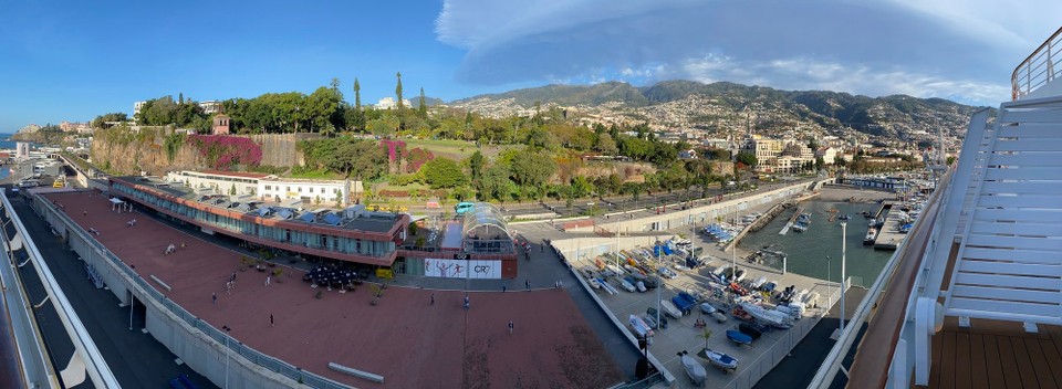 Deutschland - Kassel - Panorama Hafen Funchal