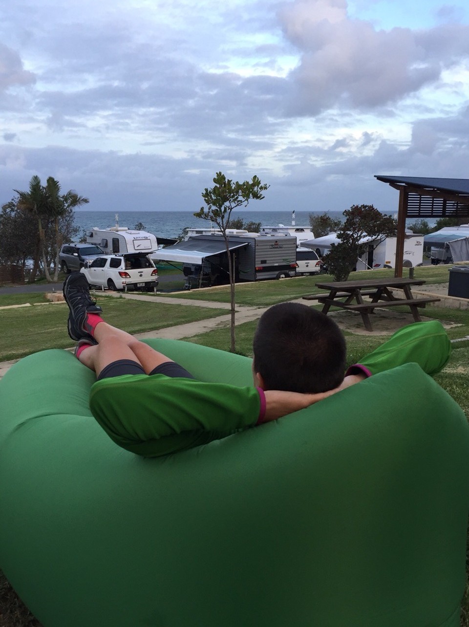  - Australia, Bonny Hills Caravan Park - Mire gondol a (fel)költő?!