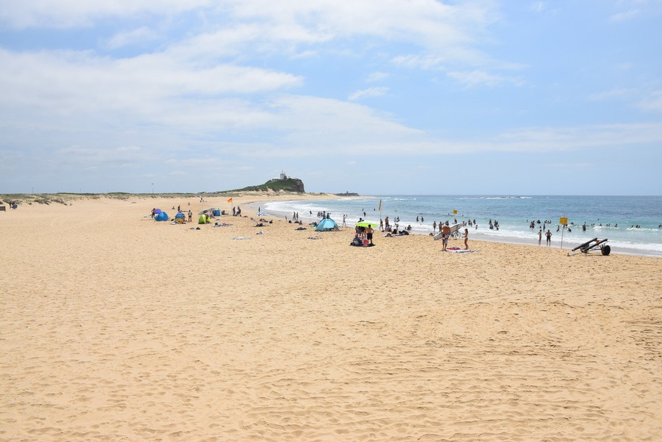 Australien - Hunter Valley - Nobbys Beach in Newcastle - hier fand unsere Surfstunde statt