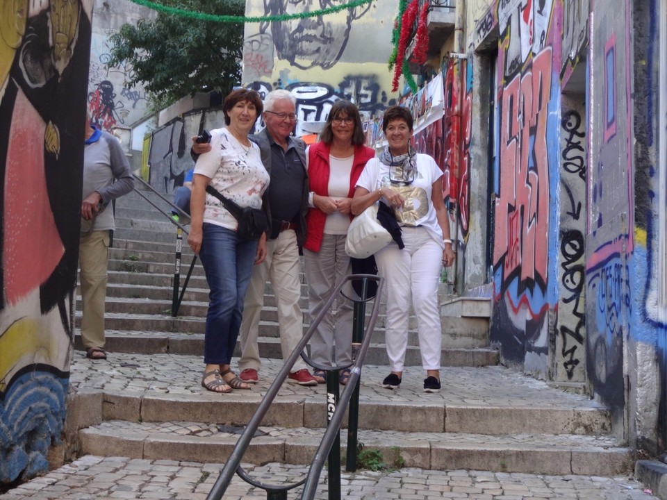 Portugal - Lissabon - TREPPEN - PARTY