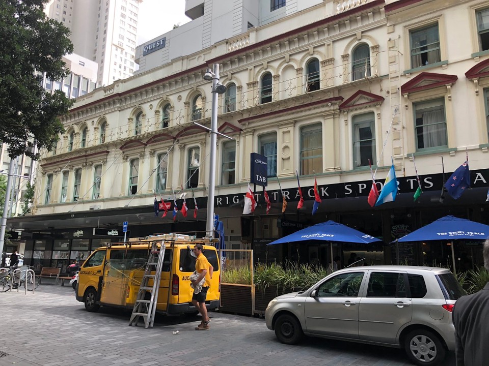 Neuseeland - Auckland - Schönster Backpacker direkt an der Queen Street