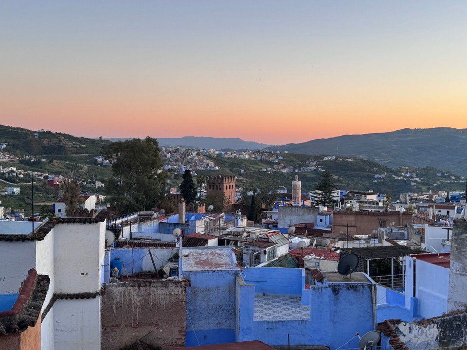 Marokko - Chefchaouen - Wieder in Chefchaouen angekommen ging es noch schnell zum Essen, Duschen und dann nichts wie ins Bett.