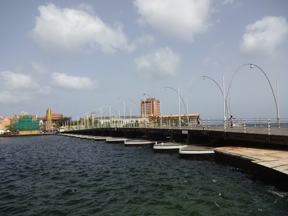 Niederländische Antillen - Willemstad - Schwimmende Brücke