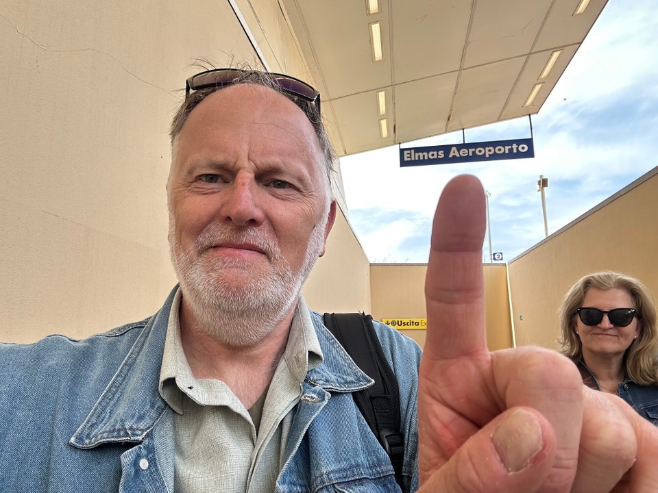 Italien - Cagliari - Und wieder mit dem Zug zum Flughafen 