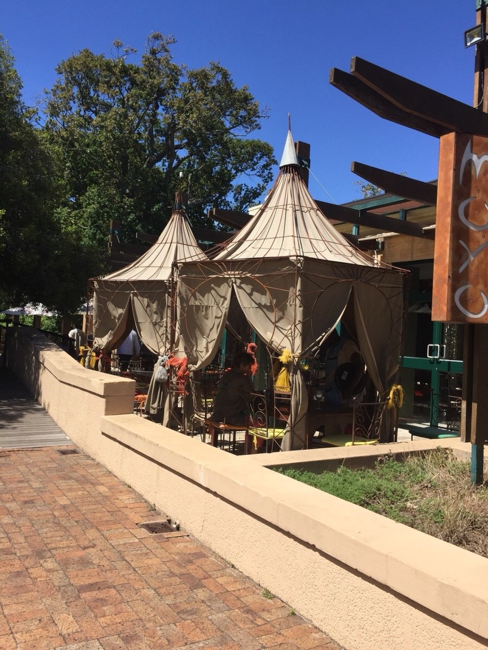 Südafrika - Cape Town - Restaurant Kirstenbosch 
Gibt es gutes Essen