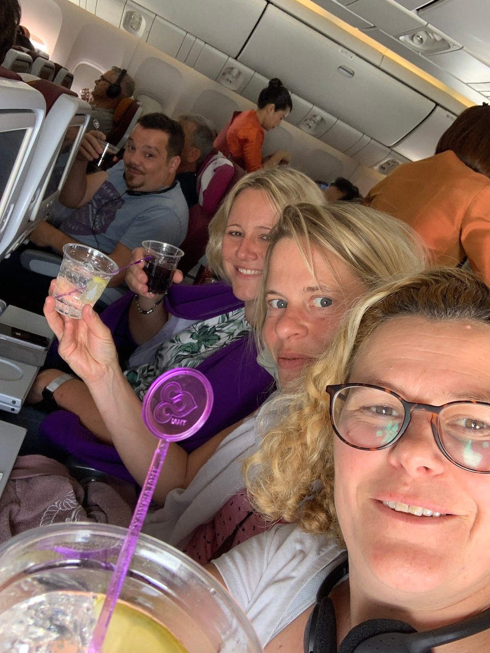 Thailand - Bangkok - Prost 🥂 Gin Tonic