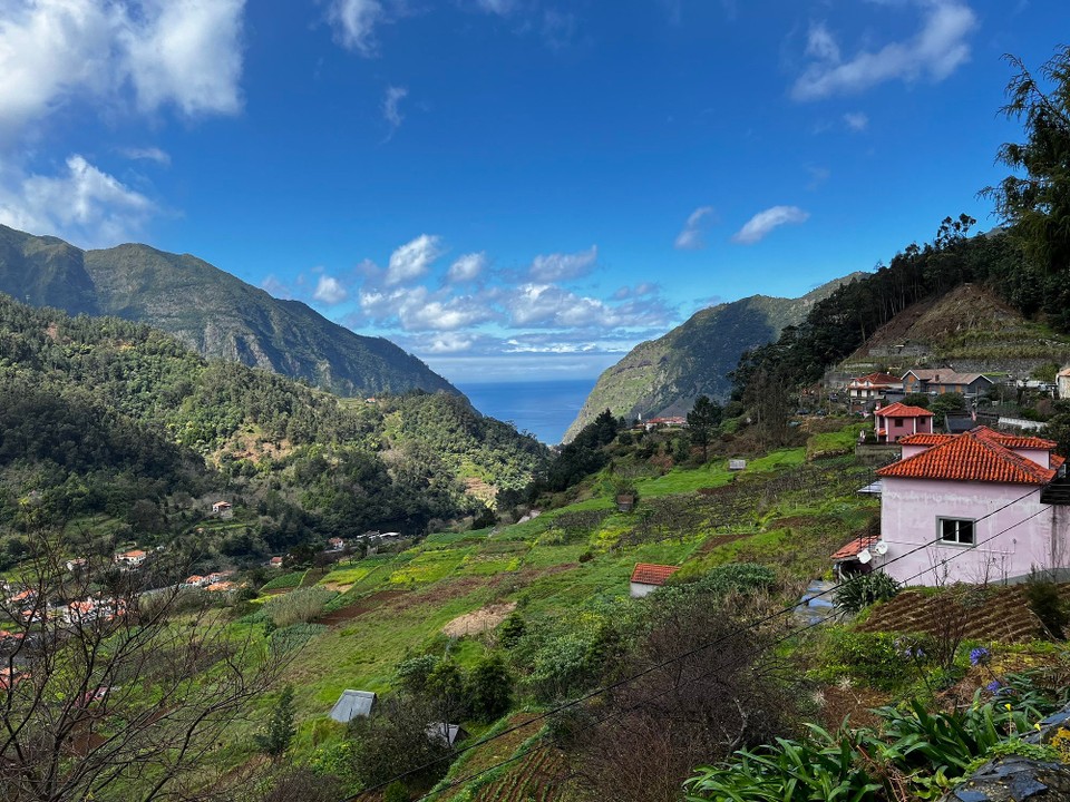 Portugal - São Vicente - Durch die Berge von Madeira nach São Vincente
