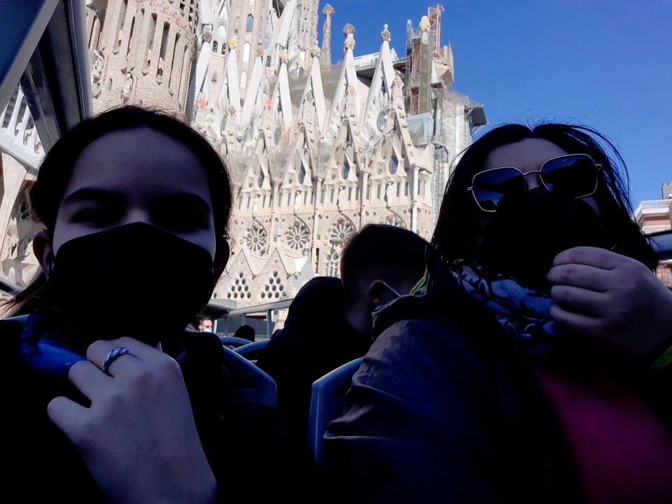 Spain - Barcelona - Liela, smuka maja