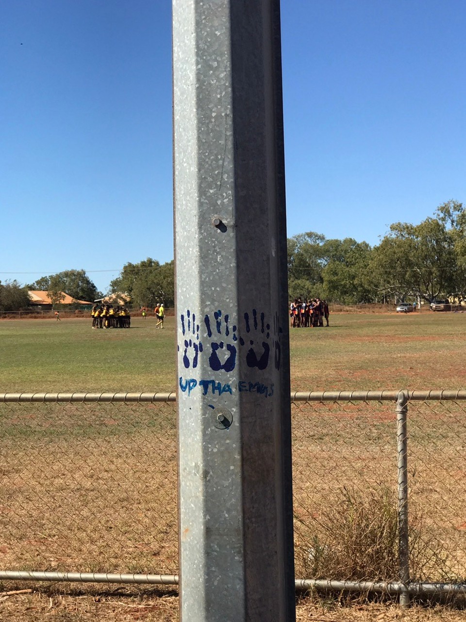 Australia - Lagrange - AFL .. emus v Broome 